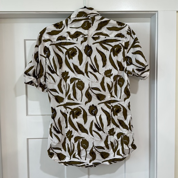 Floral Button up Shirt - Picture 4 of 4